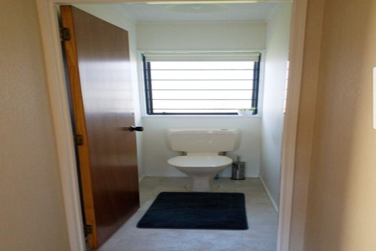 Photo of property in 8 Jasmine Avenue, Dinsdale, Hamilton, 3204