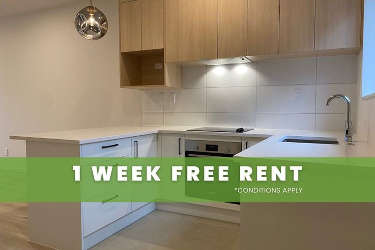 Photo of property in 27 Paetai Lane, Te Atatu Peninsula, Auckland, 0610