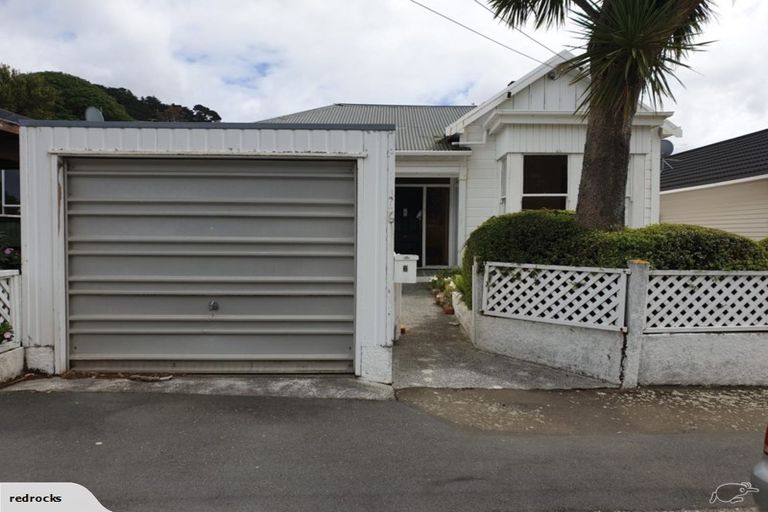 Photo of property in 6 Childers Terrace, Kilbirnie, Wellington, 6022