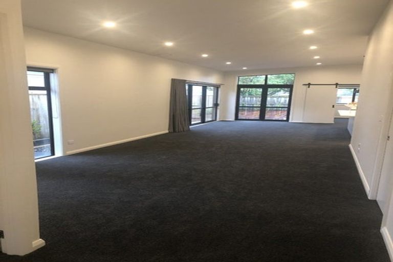 Photo of property in 27 South Street, West End, Palmerston North, 4410