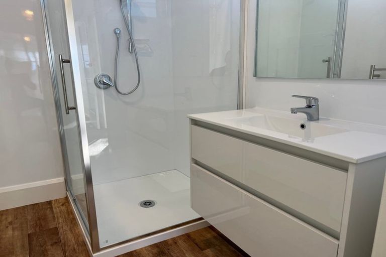 Photo of property in 1/6 Garvins Road, Hornby, Christchurch, 8042