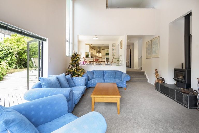 Photo of property in 7 Sheffield Place, Botany Downs, Auckland, 2010