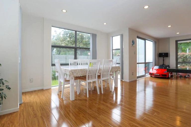 Photo of property in 190 Porchester Road, Takanini, 2112