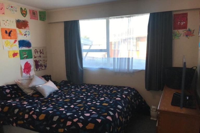 Photo of property in 76 California Drive, Totara Park, Upper Hutt, 5018