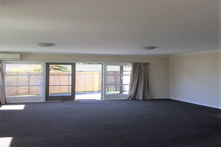 Photo of property in 11 George Street, Levin, 5510