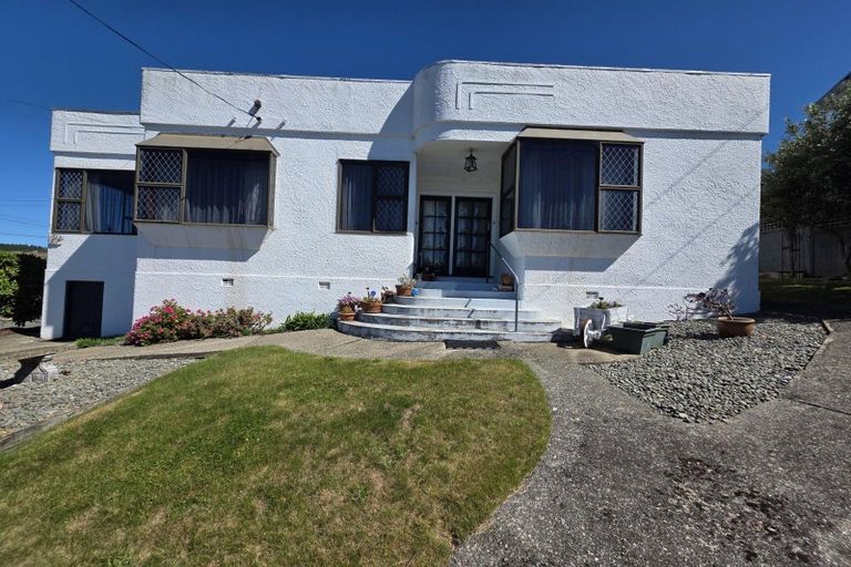 Photo of property in 32a Wharfe Street, South Hill, Oamaru, 9400