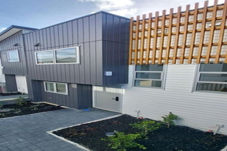 Photo of property in 24 Mili Way, Ranui, Auckland, 0612
