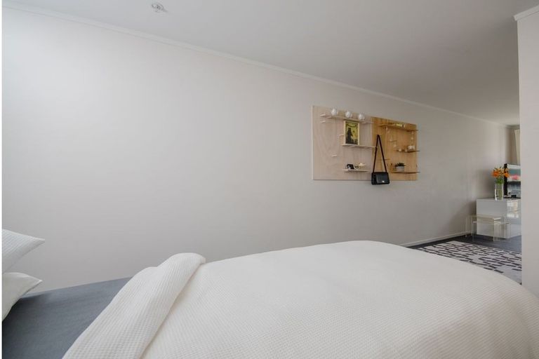 Photo of property in Waldorf Bankside Apartments, 4e/8 Bankside Street, Auckland Central, Auckland, 1010