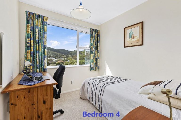 Photo of property in 353 Main Road, Tawa, Wellington, 5028