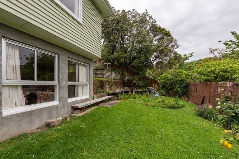 Photo of property in 44 Acheron Road, Paremata, Porirua, 5026
