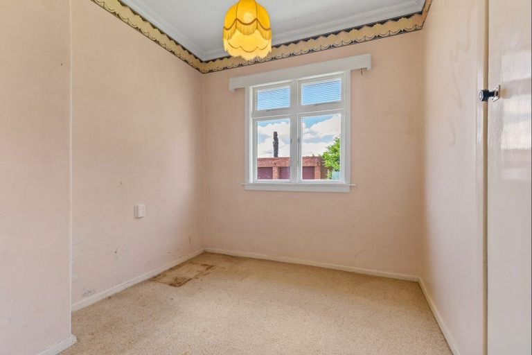Photo of property in 3 Clark Street, Levin, 5510