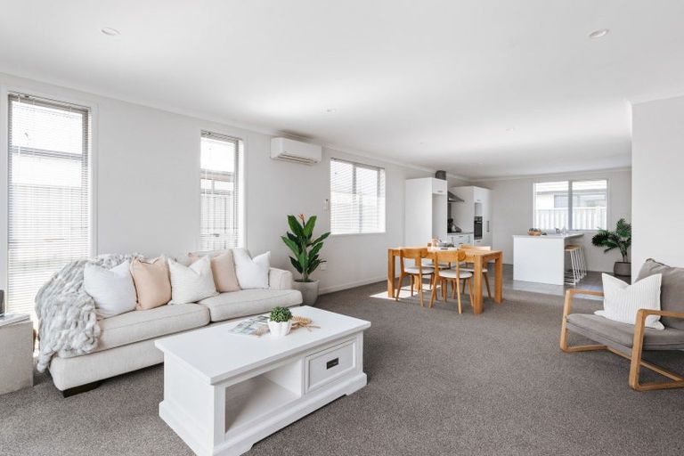 Photo of property in 10 Scarr Lane, Pyes Pa, Tauranga, 3112