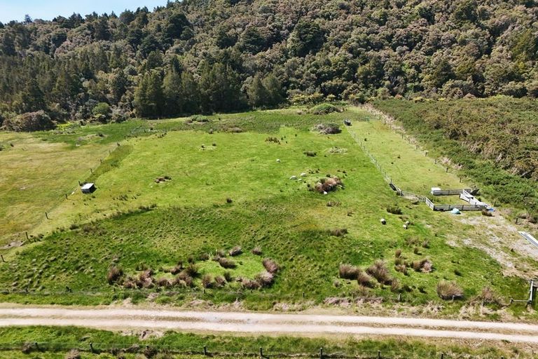 Photo of property in 7/247 Blue Spur Road, Blue Spur, Hokitika, 7882