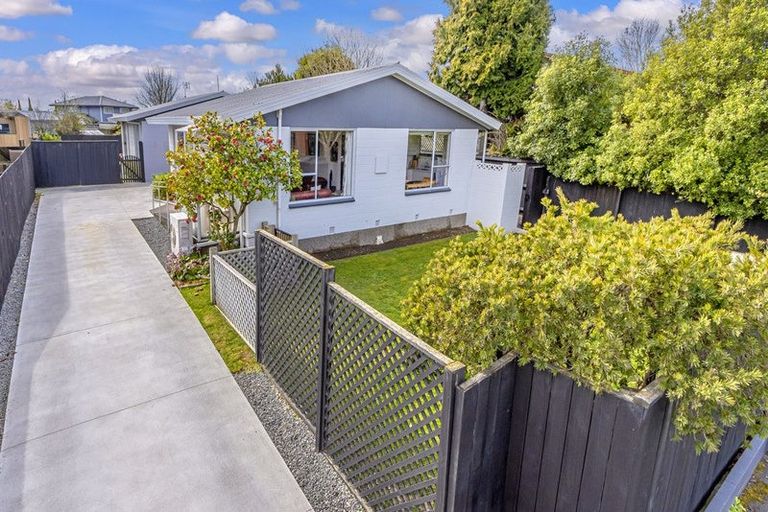 Photo of property in 1/10 Brogar Place, Casebrook, Christchurch, 8051
