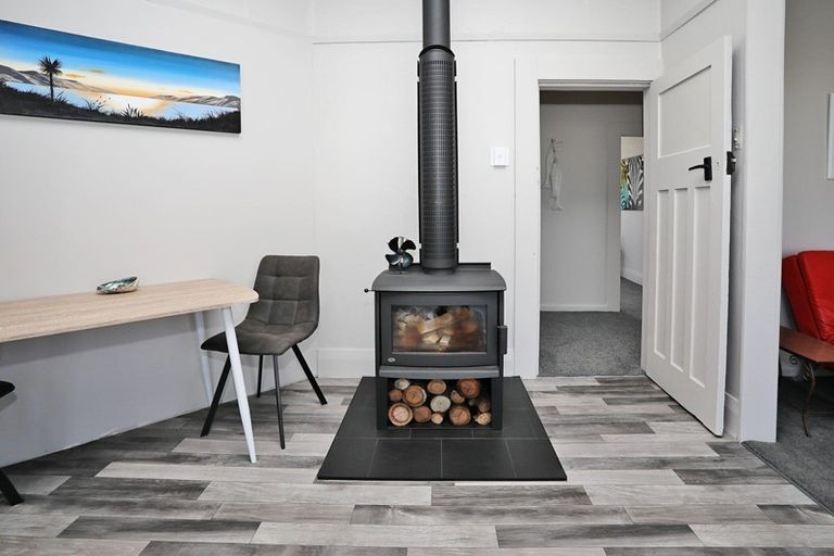 Photo of property in 2 Foyle Street, Bluff, 9814