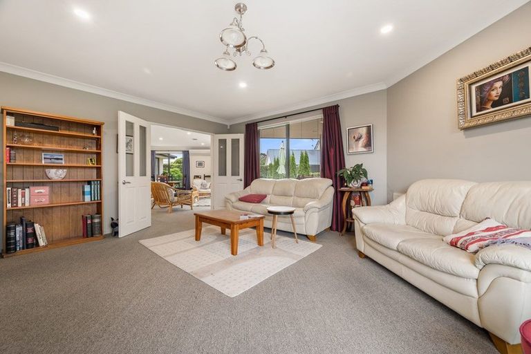 Photo of property in 16 Becmead Drive, Harewood, Christchurch, 8051