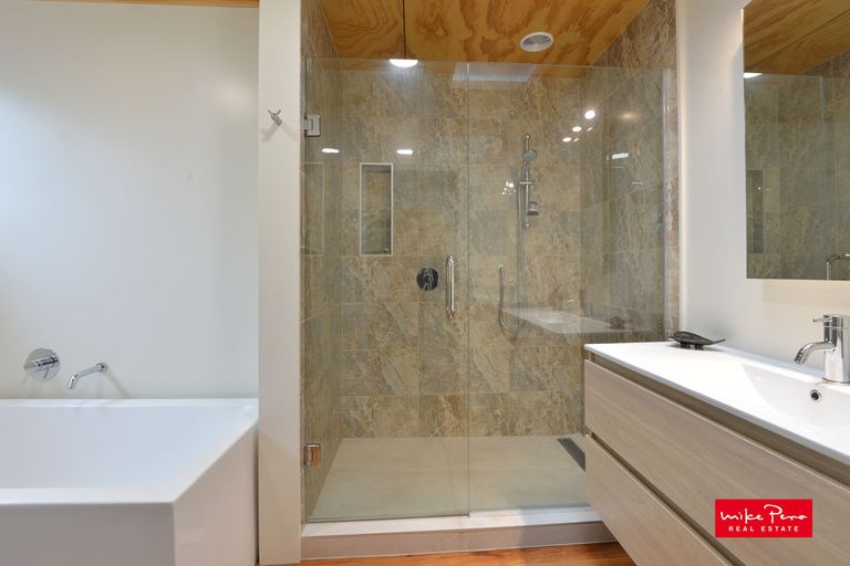 Photo of property in 127 Riverside Drive, Parahaki, Whangarei, 0112