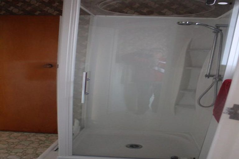 Photo of property in 9 Severn Place, Spotswood, New Plymouth, 4310