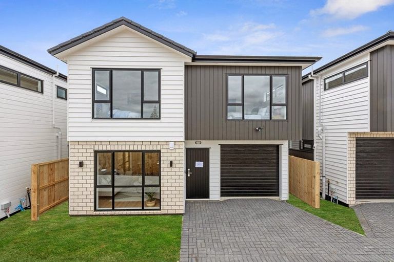 Photo of property in 70d Cargill Street, Papakura, 2110
