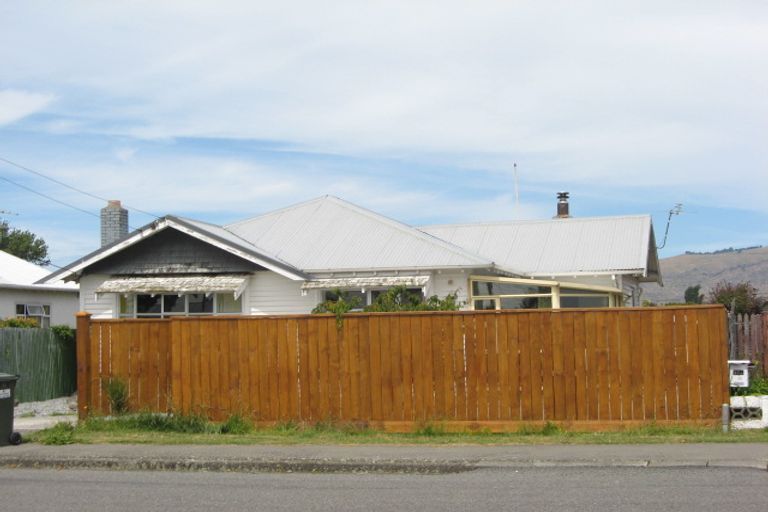 Photo of property in 45 Dampier Street, Woolston, Christchurch, 8023