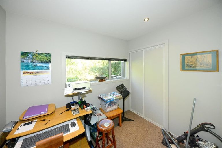 Photo of property in 30 Overdale Drive, Cashmere, Christchurch, 8022