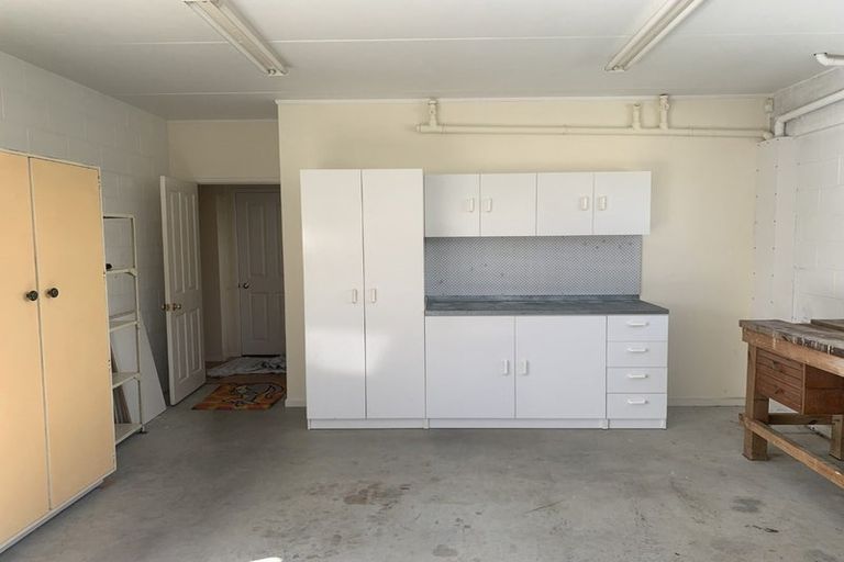 Photo of property in 23 Ramelton Road, Mount Roskill, Auckland, 1041