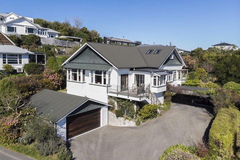 Photo of property in 164 Hackthorne Road, Cashmere, Christchurch, 8022