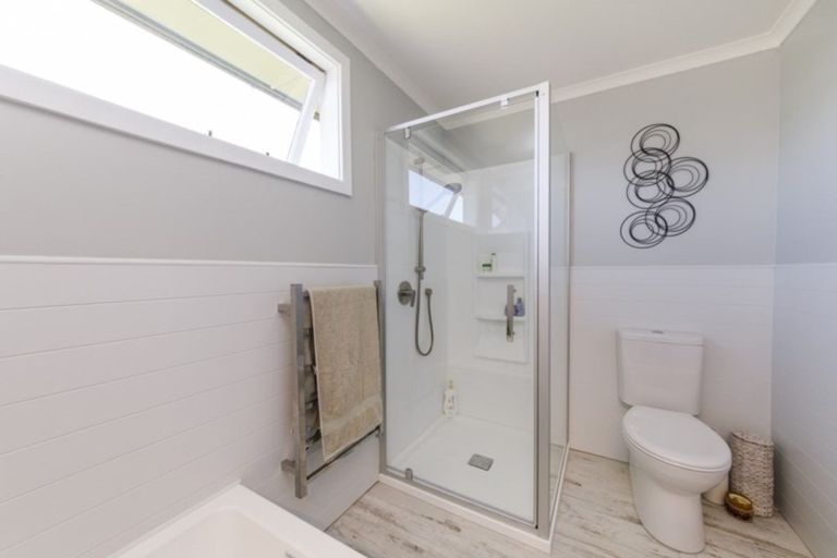 Photo of property in 4 Lyon Street, Marton, 4710