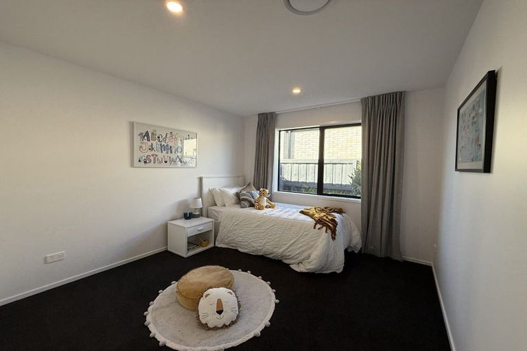 Photo of property in 23 Finstock Way, Rolleston, 7614