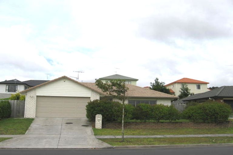 Photo of property in 85 Bluebird Crescent, Unsworth Heights, Auckland, 0632