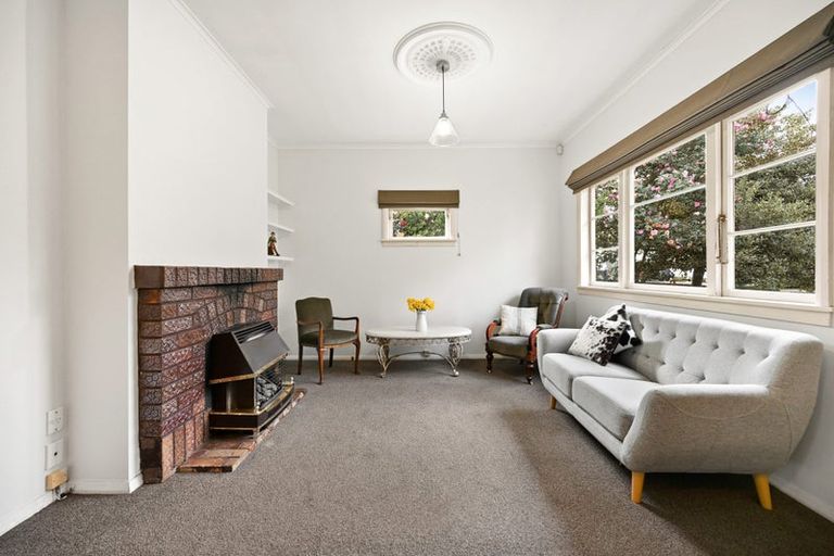 Photo of property in 25 Banbury Crescent, Fairfield, Hamilton, 3214