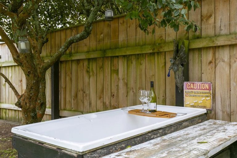 Photo of property in 46 Richmond Avenue, Richmond Heights, Taupo, 3330