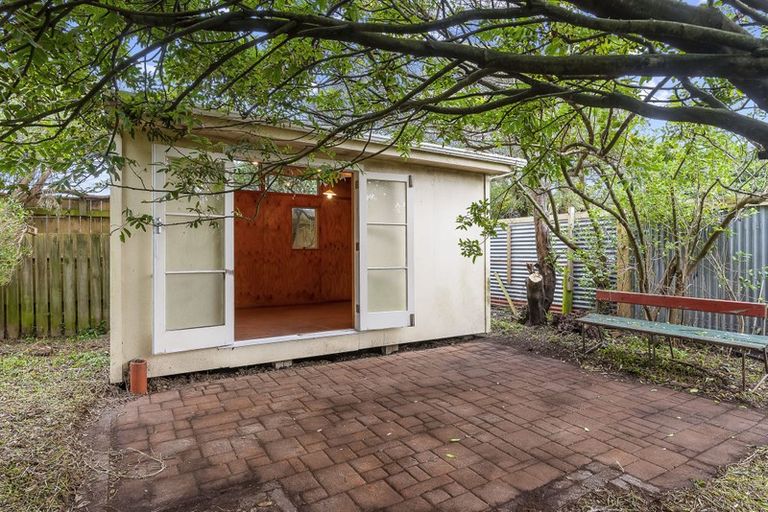 Photo of property in 325 Te Horo Beach Road, Te Horo Beach, Otaki, 5581