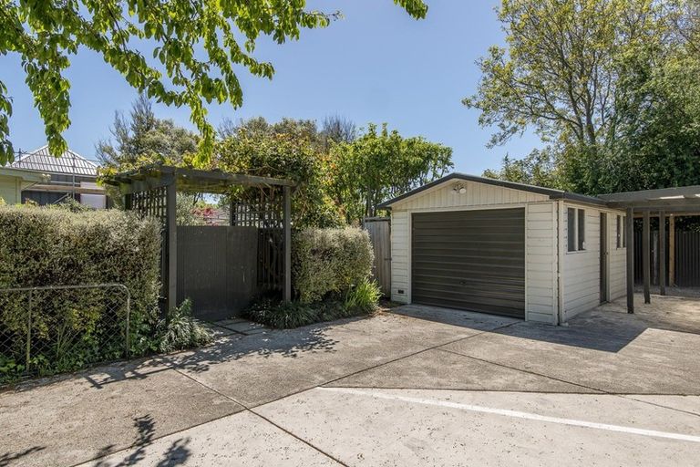 Photo of property in 1/10 Lindores Street, Addington, Christchurch, 8024