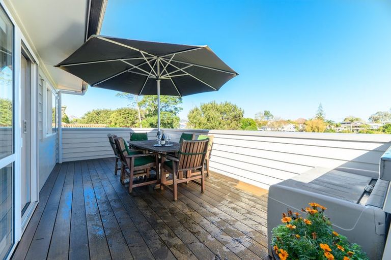 Photo of property in 13b Wharf Road, Te Atatu Peninsula, Auckland, 0610