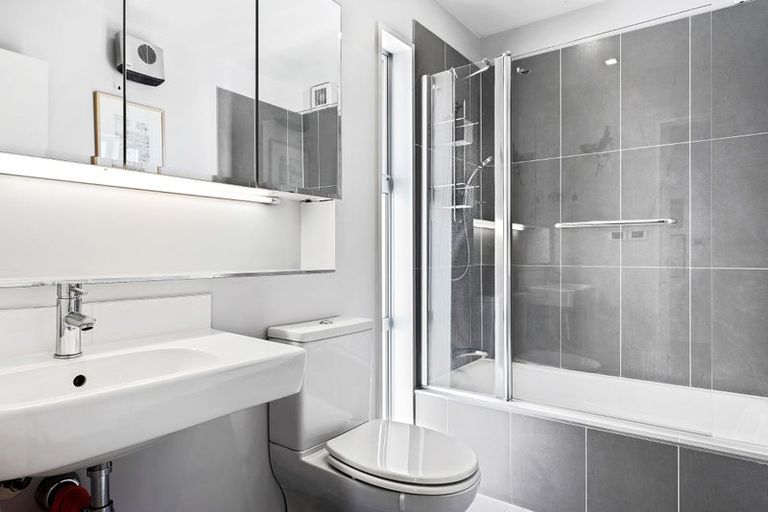 Photo of property in 77b Bishop Street, St Albans, Christchurch, 8014