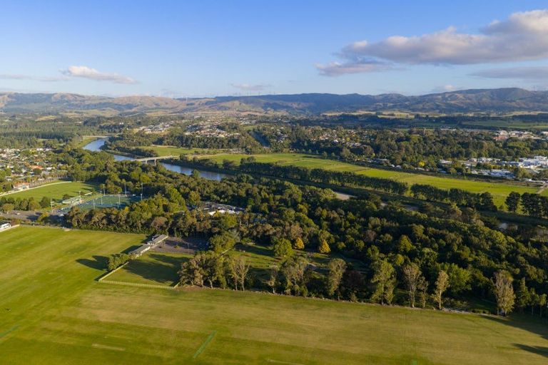 Photo of property in 9 Ranara Court, West End, Palmerston North, 4410