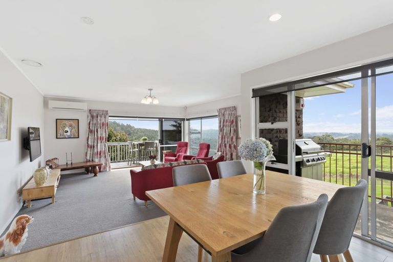 Photo of property in 267 Forest Hill Road, Waiatarua, Auckland, 0612