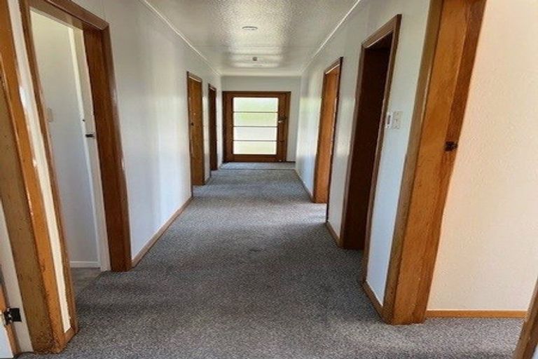 Photo of property in 163 East Street, Greytown, 5712