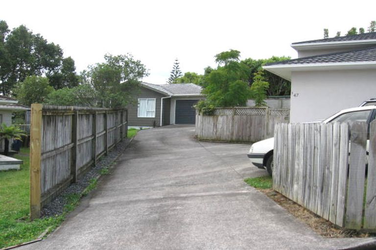 Photo of property in 2/47 Sungrove Rise, Sunnyvale, Auckland, 0612