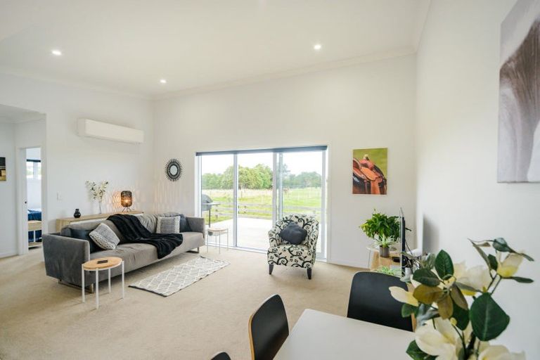 Photo of property in 33 Meavy Lane, Ashhurst, Palmerston North, 4470