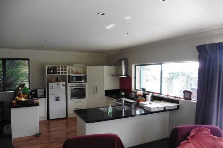 Photo of property in 36a Goudie Road, Helensville, 0875