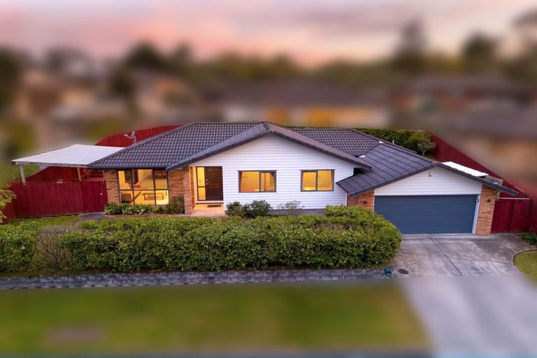 Photo of property in 67 Tiriwa Drive, Massey, Auckland, 0614