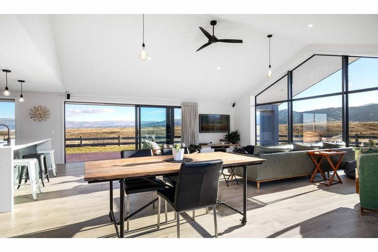 Photo of property in 461 Nelsen Ridge Road, Waikerikeri, Alexandra, 9393