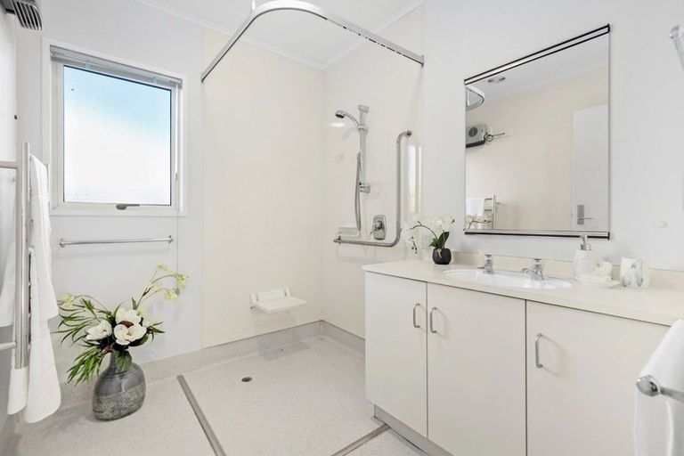 Photo of property in Frankton Court, 32 Mcbride Street, Frankton, Queenstown, 9300