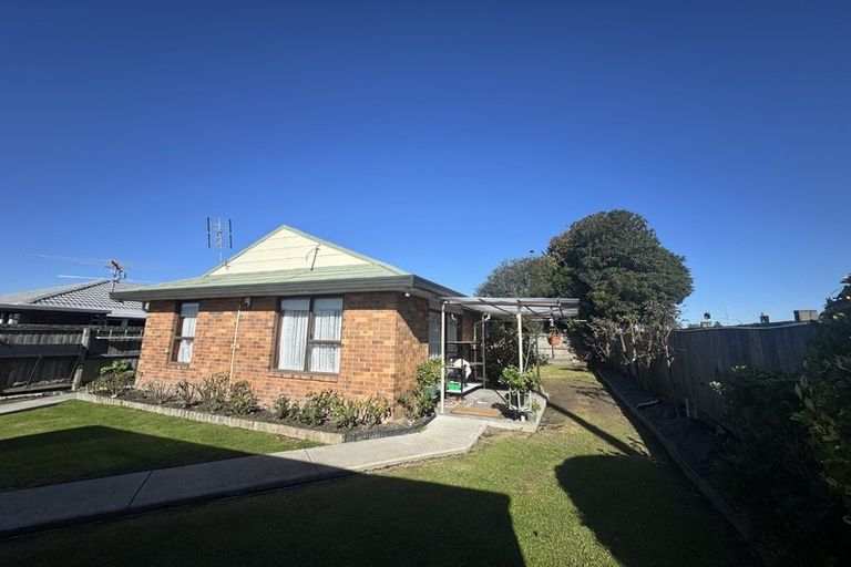 Photo of property in 2/7 Dumfries Drive, Hei Hei, Christchurch, 8042