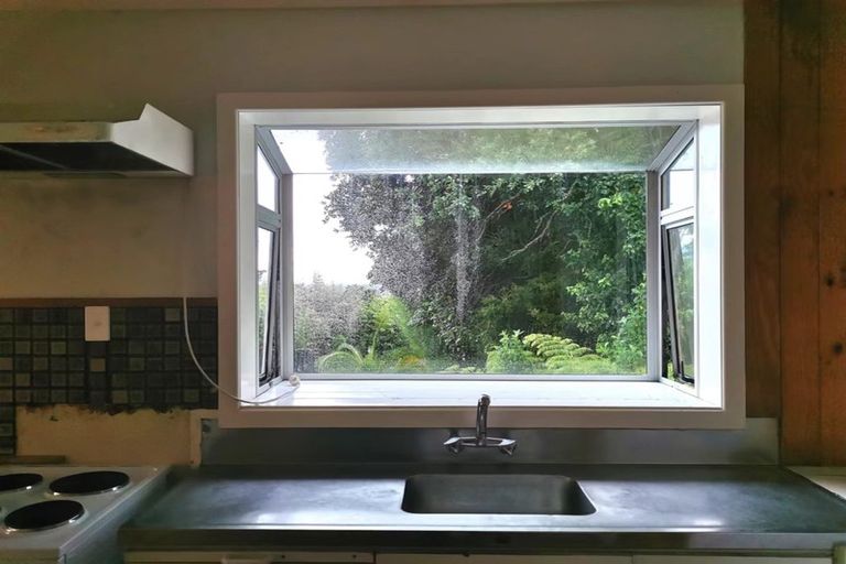 Photo of property in 127 Glengarry Road, Glen Eden, Auckland, 0602