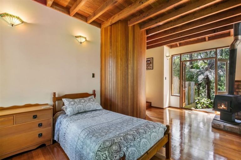 Photo of property in 50 Tram Road, Swanson, Auckland, 0614