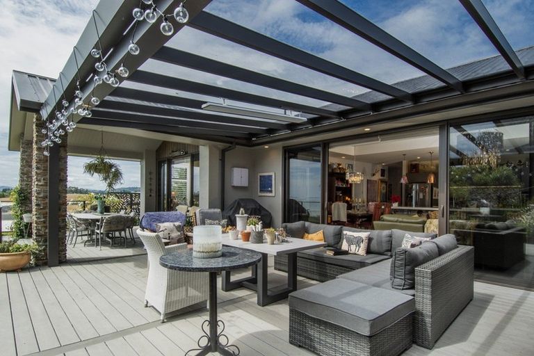 Photo of property in 49 Lakeside Terrace, Omokoroa, 3114