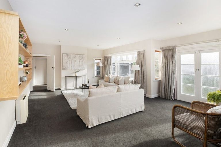 Photo of property in 128 Rutland Street, St Albans, Christchurch, 8052